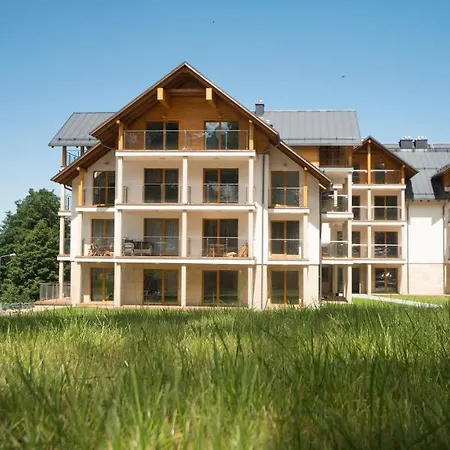 Subtelne I Stylowe Sun Seasons 24 W Karpaczu Z Umeblowanym Balkonem By Renters *