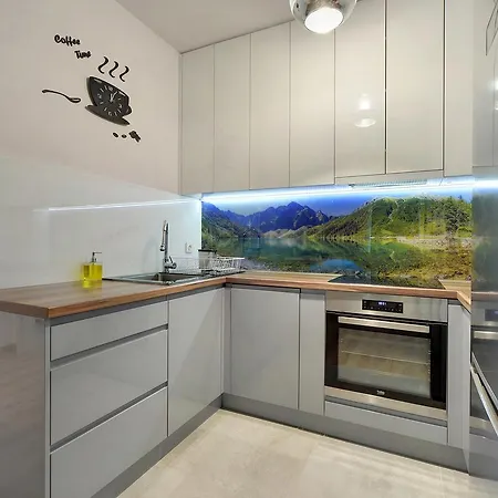 Subtelne I Stylowe Sun Seasons 24 W Karpaczu Z Umeblowanym Balkonem By Renters Διαμέρισμα *